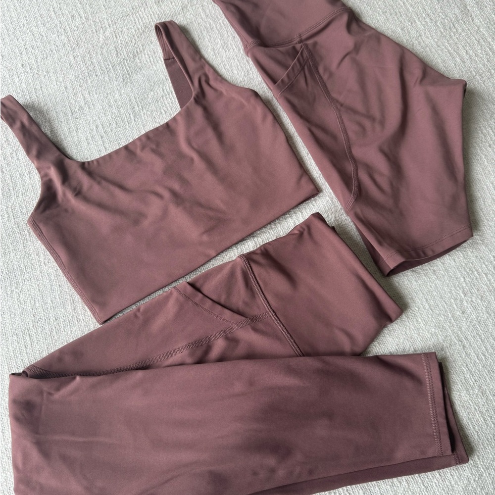 Workout clothes bundle